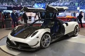 明星合作背,后的,侯明昊助力,B,Sports,B体育,体育直播,体育赛事,APP下载,官方网地址